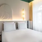 Готель Rezydent - Mgallery Collection 5*